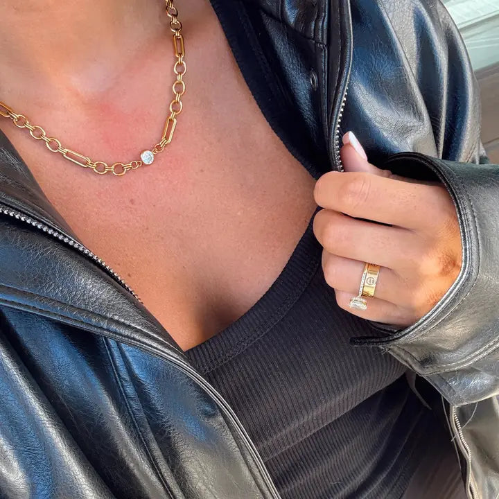 Women's Gold Melissa Necklace 