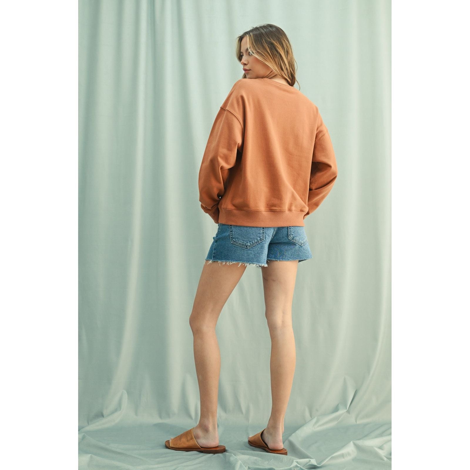 Women's 'howdy' Knit Sweatshirt WL25-10925 - Crazy House Western Wear