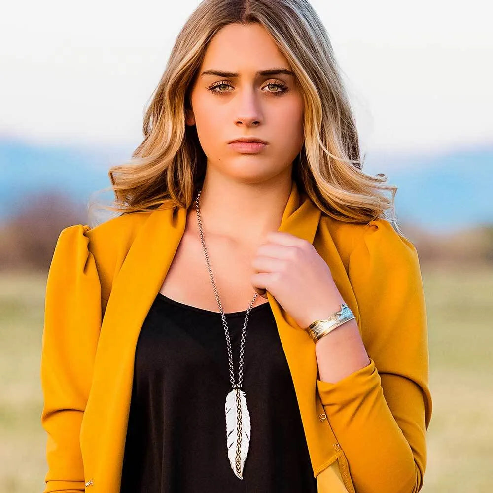 Women's Montana Silversmiths Carved Longhorn Cuff Bracelet BC5894RTG