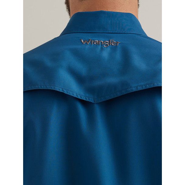 Men's Wrangler® Performance Short Sleeve Shirt - Classic Fit 112344573 - Crazy House Western Wear