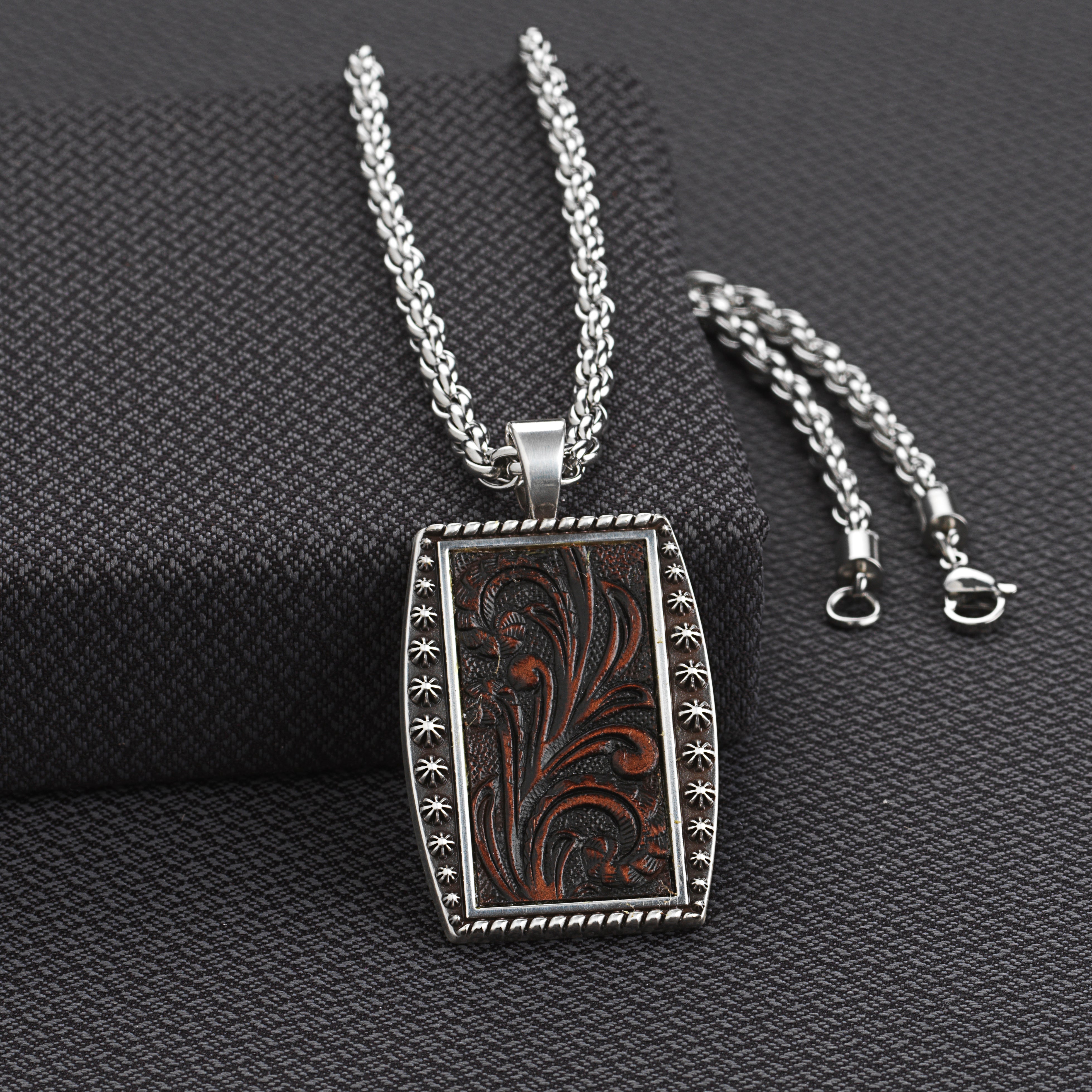 Men's Silver Strike Chain with Embossed Leather Pendant D47013