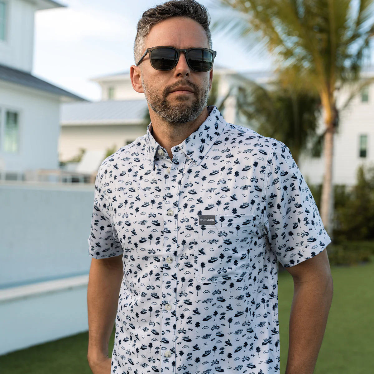 Men's Burlebo Cream/Navy On The Water Performance Button Up PBU-OTW-CN