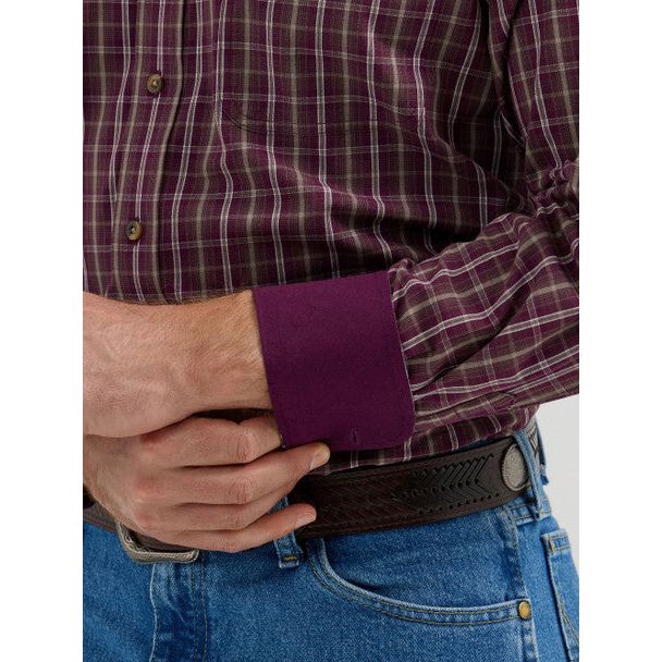 Men's Wrangler® George Strait™ Long Sleeve Button Down One Pocket Shirt 2356608 - Crazy House Western Wear