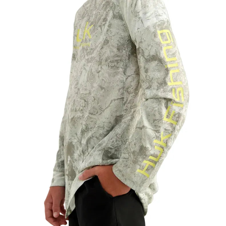 Boy's Huk Mossy Oak Seagrass Pursuit Performance Crew Shirt H7120103-383