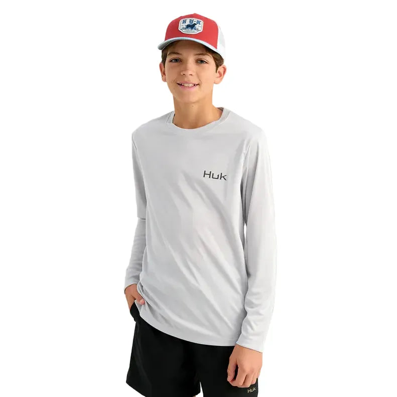 Boy's Huk Seagull KC Graphic Pursuit Performance Crew Long Sleeve Shirt H7120122-059