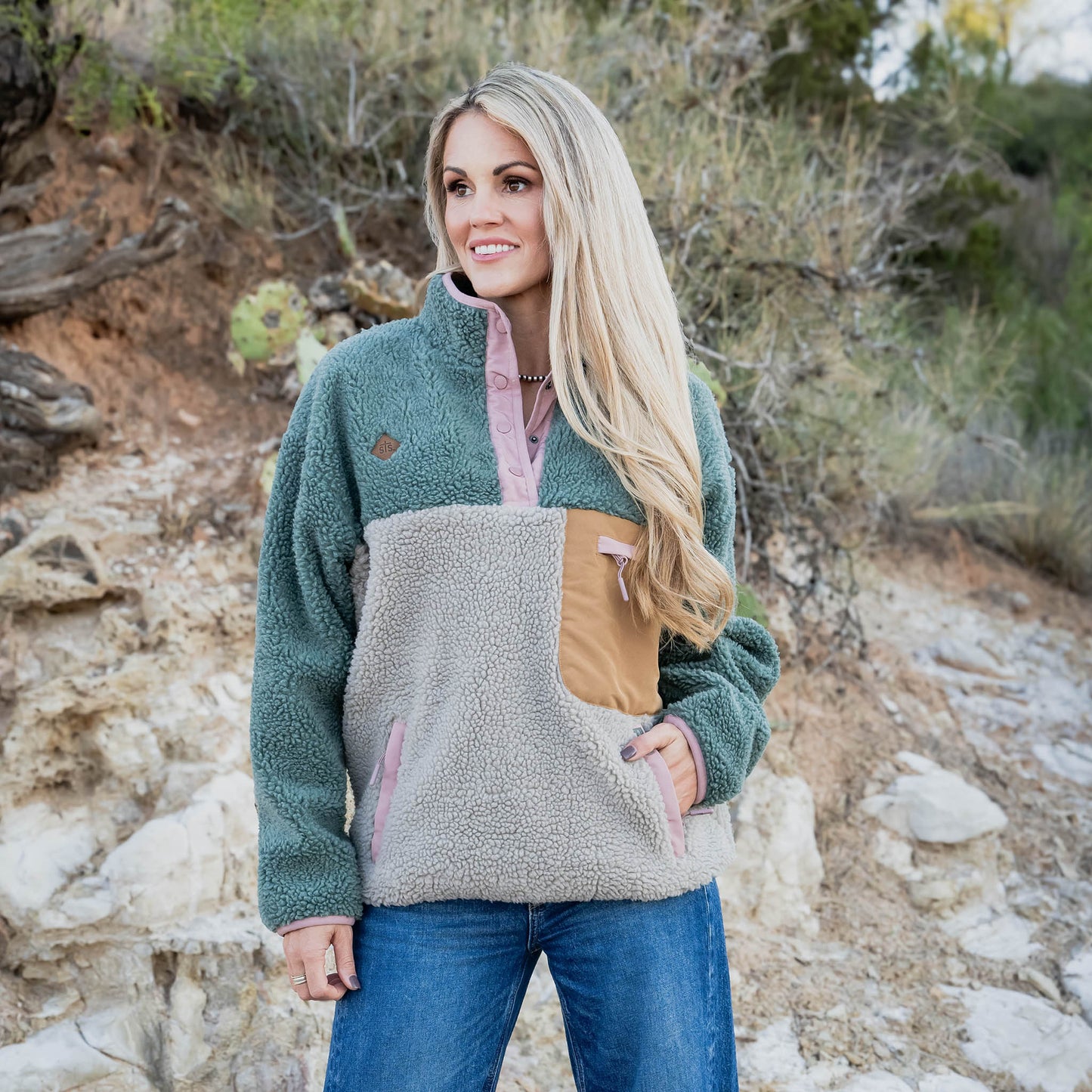 Women's STS Ranchwear "Stella" Pullover Jacket STS2597
