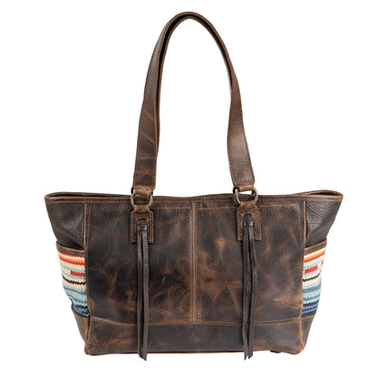 STS Chaynee Mountain Tote - Crazy House Western Wear