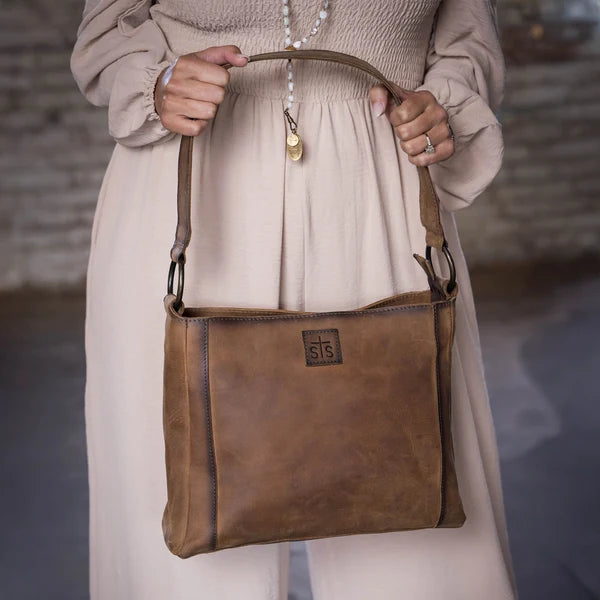STS Ranchwear Women's Baroness Sterling Shoulder Bag STS34299