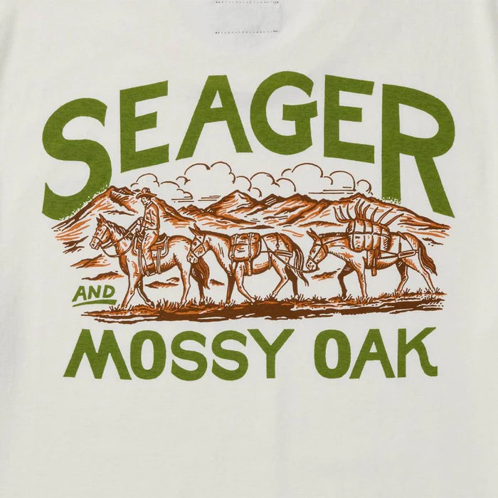 Men's Seager X Mossy Oak Pack Out Vintage White Tee MTF25PACKMOAKWHT