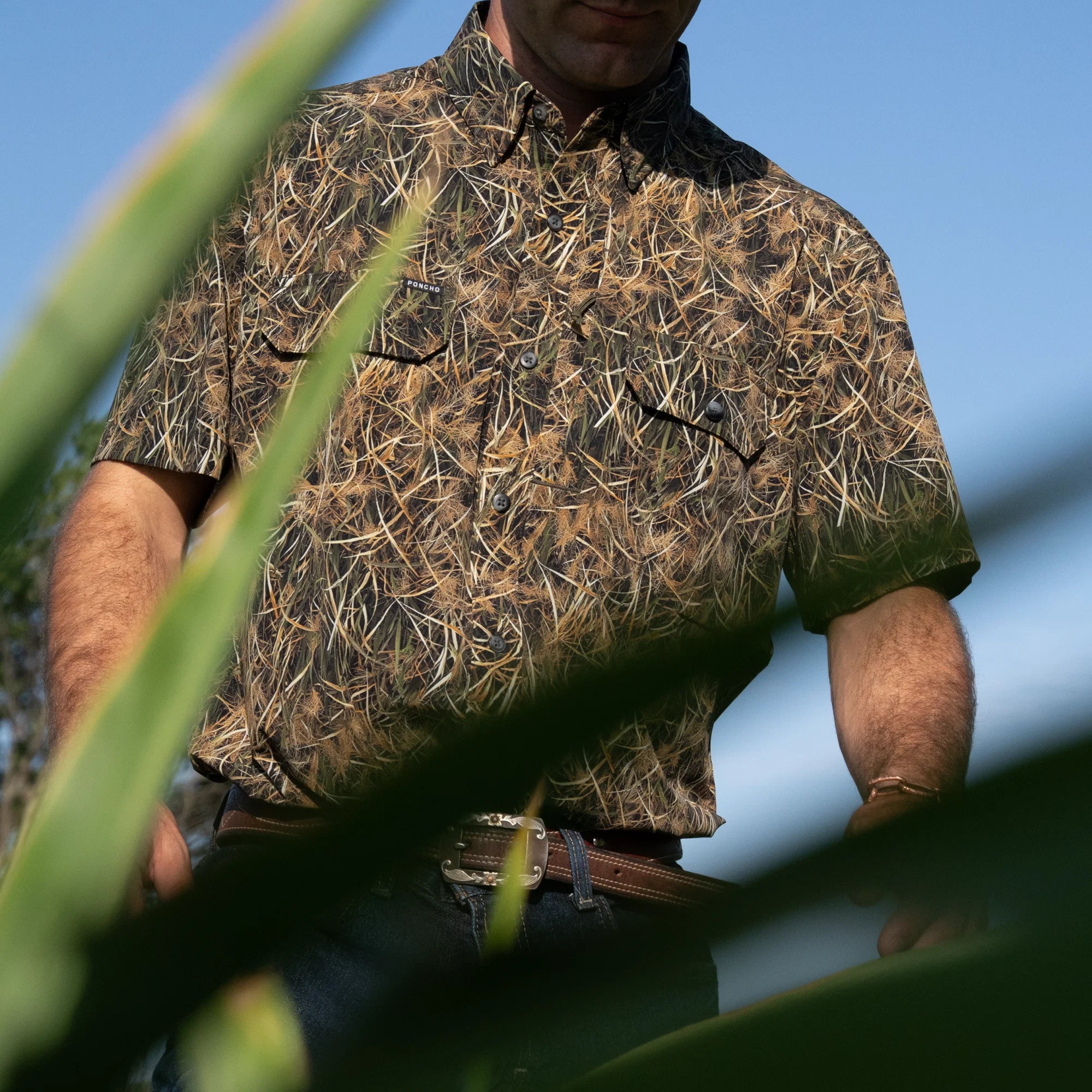 Poncho Men's The Layout Blind Short Sleeve Button Up Shirt 