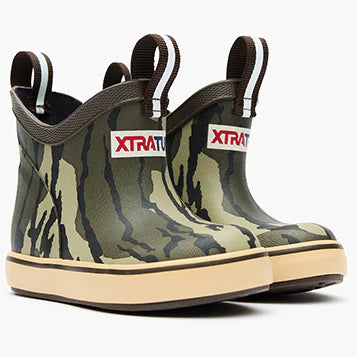 Kids' XTRATUF Mossy Oak® Bottomland Ankle Deck Boot XKABMOB
