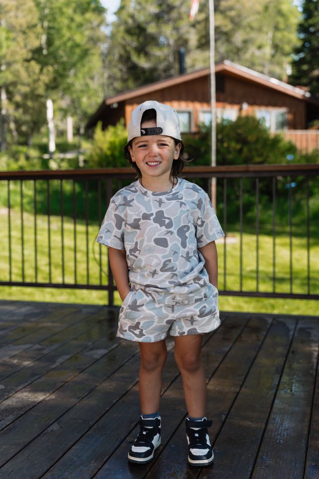 Burlebo Boy's Mallard Mayhem Camo Vintage Washed Tee Y-VWT-MMAYC