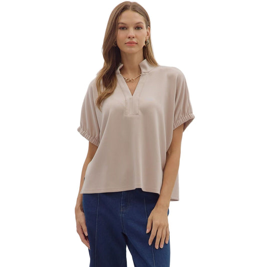 Women's Entro Solid Short Sleeve V-neck Top T28724