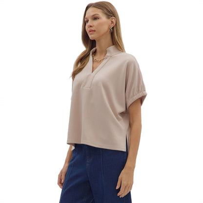 Women's Entro Solid Short Sleeve V-neck Top T28724