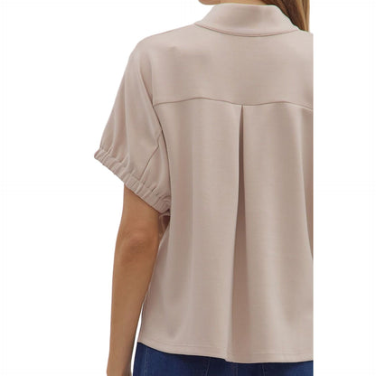 Women's Entro Solid Short Sleeve V-neck Top T28724