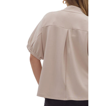 Women's Entro Almond Solid Short Sleeve V-neck Top