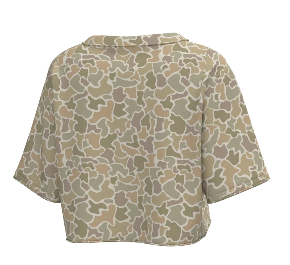 Local Girl Women's Forest Camo Desert Boxy Crop T-shirt L5110000-FCD