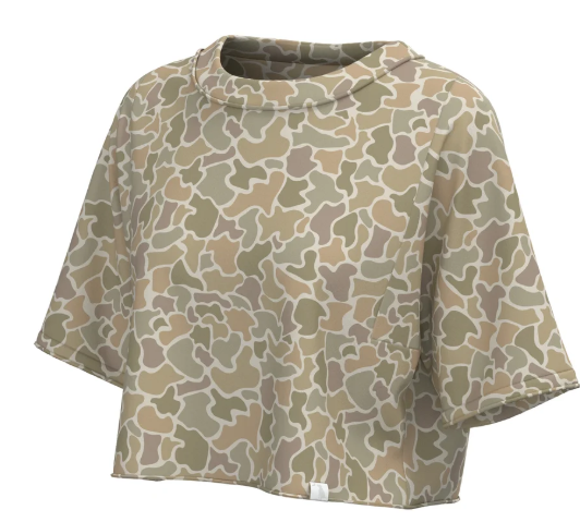 Local Girl Women's Forest Camo Desert Boxy Crop T-shirt L5110000-FCD