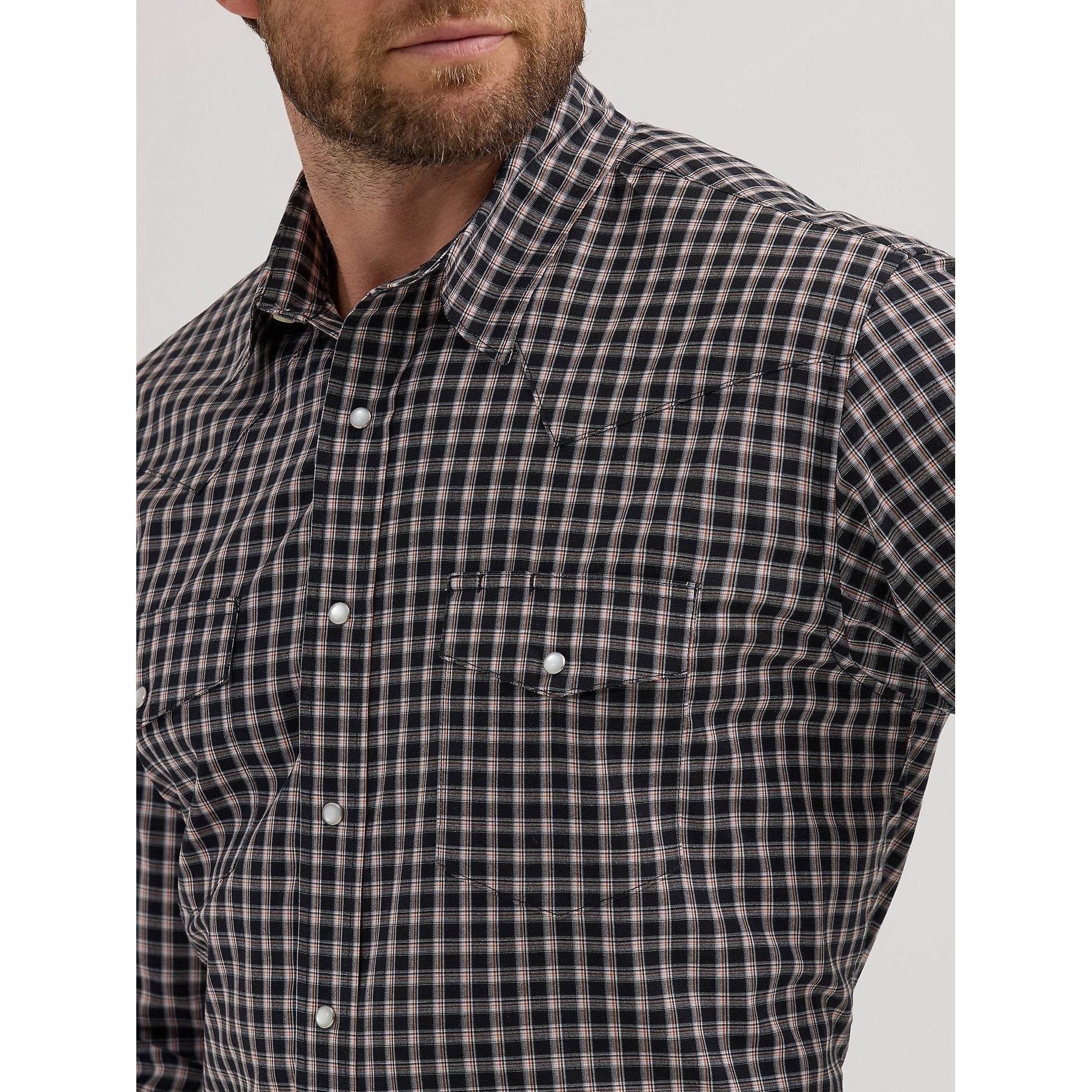 Men's Wrangler® Wrinkle Resist Long Sleeve Shirt - Classic Fit 112355370 - Crazy House Western Wear