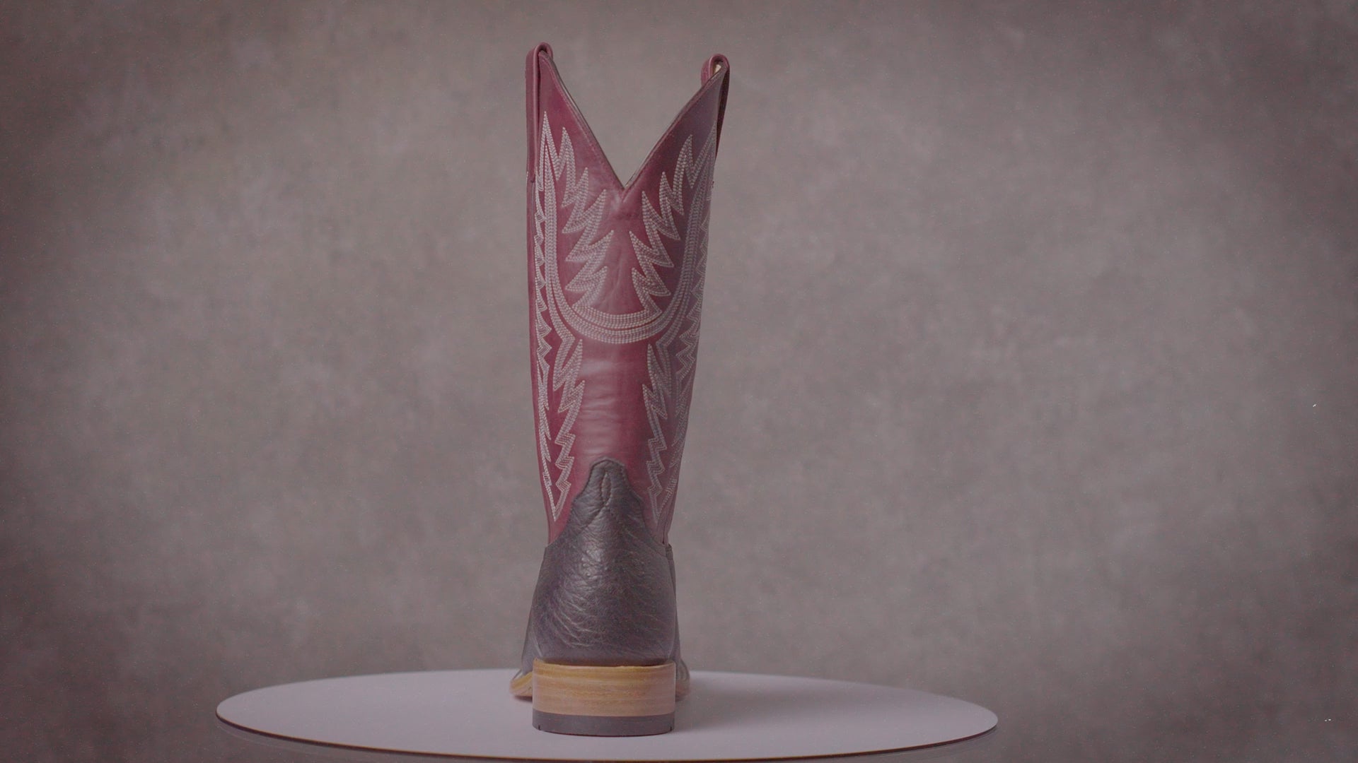 Cargar video: best selection of anderson bean cowboy boots in texas