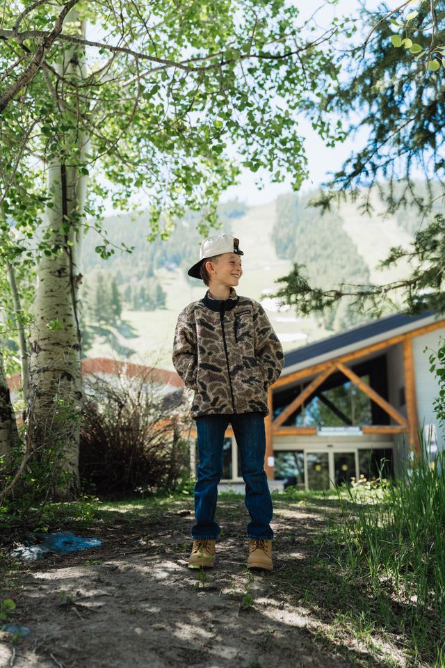 Burlebo Boy's Full Zip Jacket Rocky Mountain Camo Y-RMSFZ