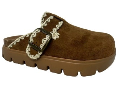 Very G Women's Tan Nevada Slip On Round Toe Shoes