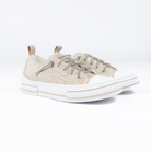 Women's Very G Gold Aman Glitter 2 Casual Sneakers