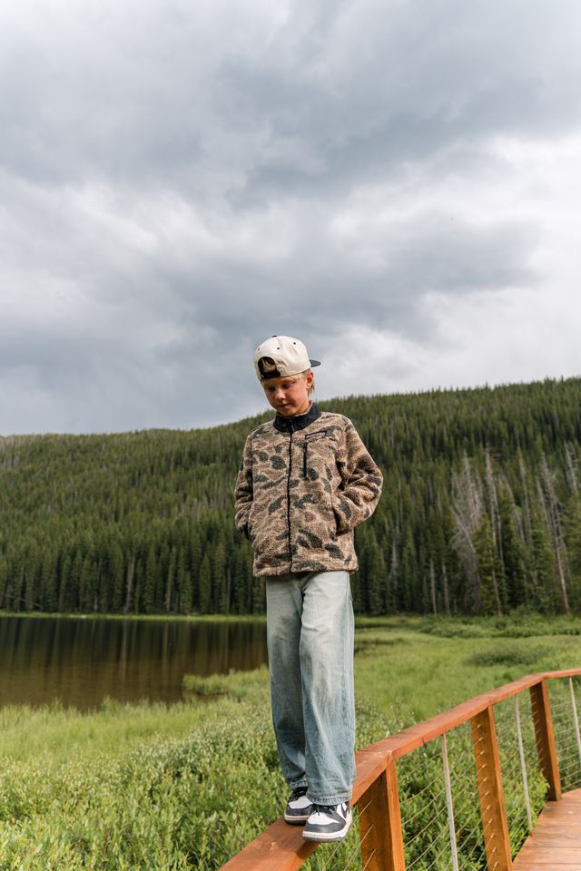 Burlebo Boy's Full Zip Jacket Rocky Mountain Camo Y-RMSFZ